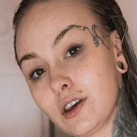 Ellaee Nøgen
