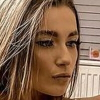 Ellie Victoria Nøgen