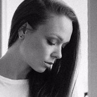 Eltie Pearce Nøgen