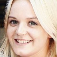 Emilia Bottas Nøgen
