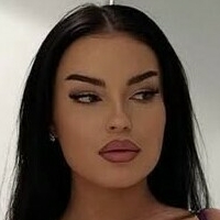 Emilia Emjeni Nøgen