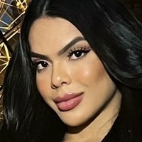 Emilli Valentina Nøgen