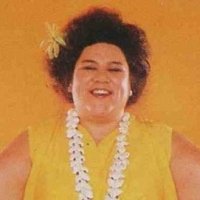 Emily Dole Nøgen