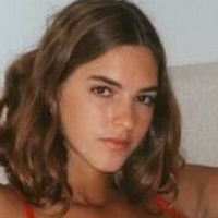 Emily Feld Nøgen