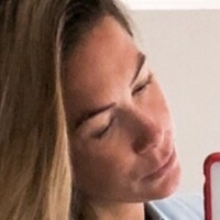 Emily Rose Ross Nøgen