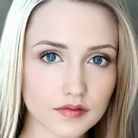 Emily Tennant Nøgen