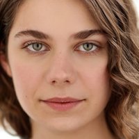 Emily Verla Nøgen