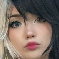 Emiru Nøgen