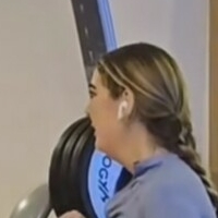 Emma Malewski Nøgen
