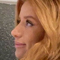 Emma Rou Nøgen