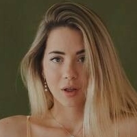 emmi_rosee Nøgen