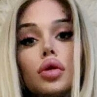 Emy Lee Nøgen