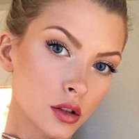 Erin Cummins Nøgen