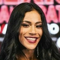 Esme Diaz Nøgen