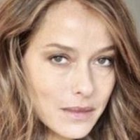 Estelle Skornik Nøgen