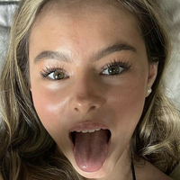 Faith Roberts Nøgen