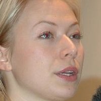 Frida Hallgren Nøgen
