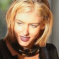 Gabi Grecko Edelsten Nøgen