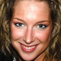 Gemma Bissix Nøgen