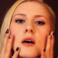 Gentle Whispering ASMR Nøgen