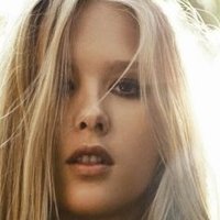 Gianne Albertoni Nøgen