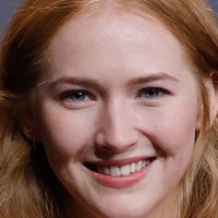 Gina Stiebitz Nøgen
