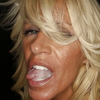 Gina West Nøgen