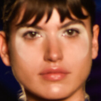 Giovanna Grigio Nøgen