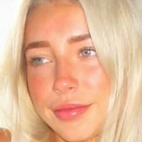 Grace Quigley Nøgen