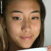 gracedpuu Nøgen