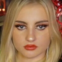 Gracelyra Nøgen