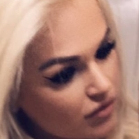 Gun_mamii Nøgen