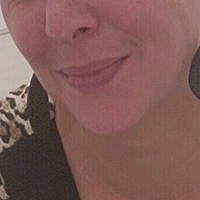 Hally Alyson Nøgen