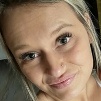 Hannah Farm Nøgen