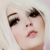 Hannah Hyrule Nøgen