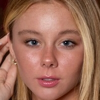 Hannah Kenerly Nøgen