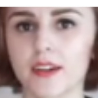 Hannah Witton Nøgen