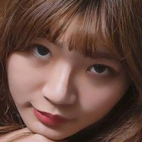 Hanyuyen Nøgen
