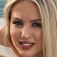 Hardstyleprincess Nøgen