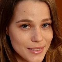 Harley Keen Nøgen