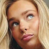 Helena Farstad Nøgen
