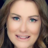 Hilal Cebeci Nøgen