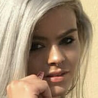 Hollie Rotten Nøgen