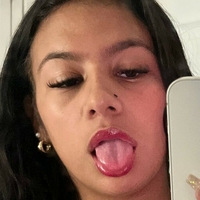 hollyhennesssey Nøgen