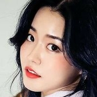 Hong Jieun Nøgen