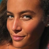Illana Barry Nøgen