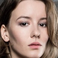 Irina Starshenbaum Nøgen