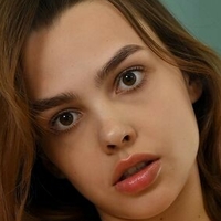 Isabella Swan Nøgen