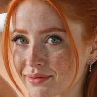 Itskaylaskye_ Nøgen