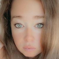 Ivy Mia Nøgen